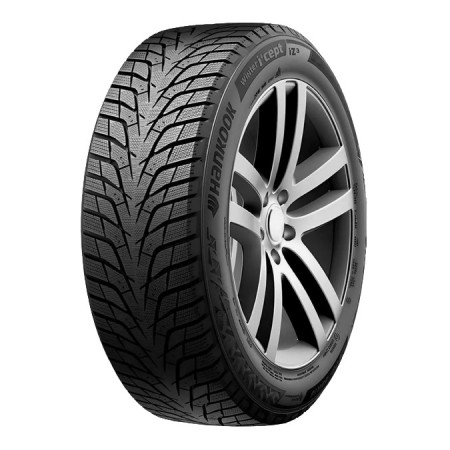 Шина Hankook Winter I*Cept IZ3 W636 185/65R15 92T в Севастополе Шина Hankook Winter I*Cept IZ3 W636 185/65R15 92T в Севастополе